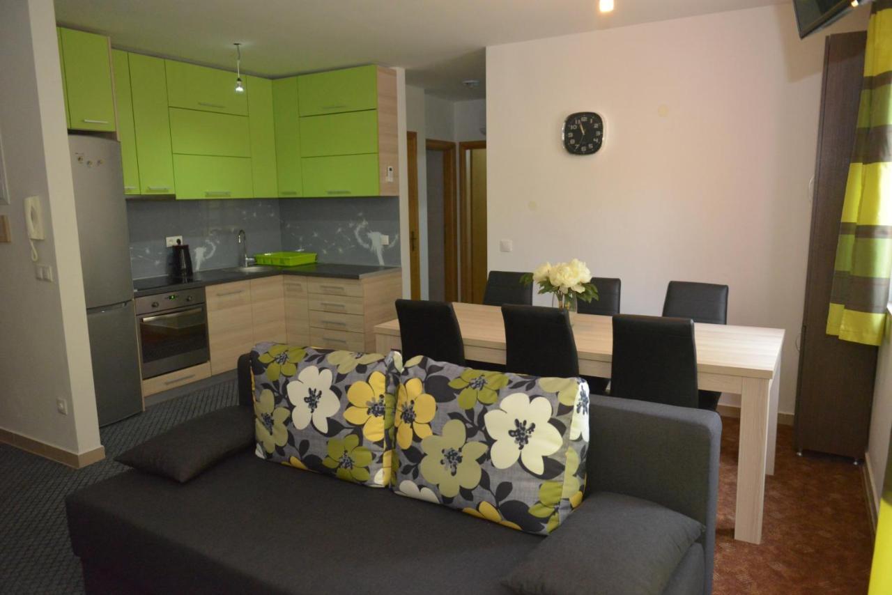 With A Parking Space - 13416 Apartman Pula